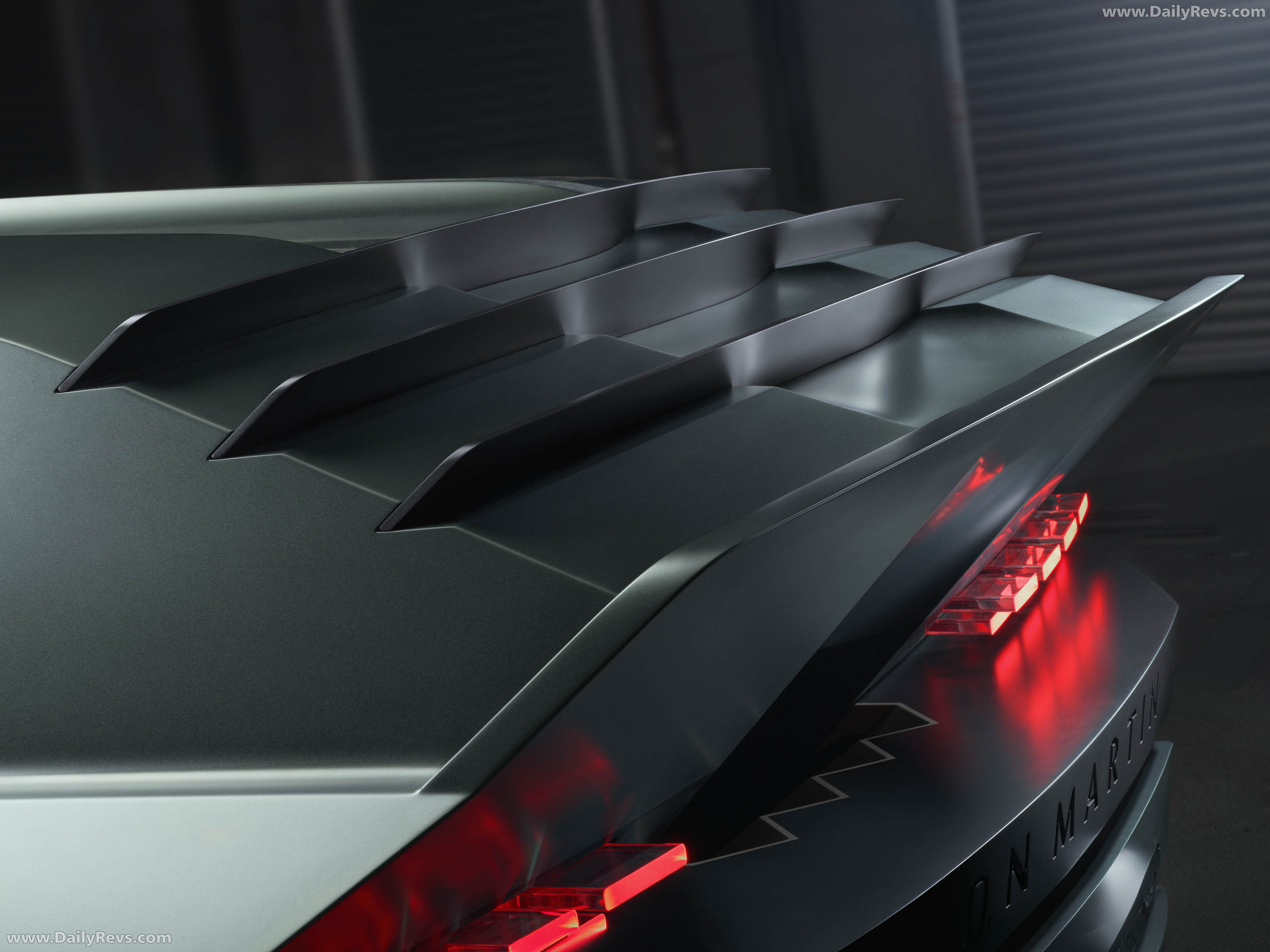 2026 Aston Martin Dreadnought Concept Exterior
